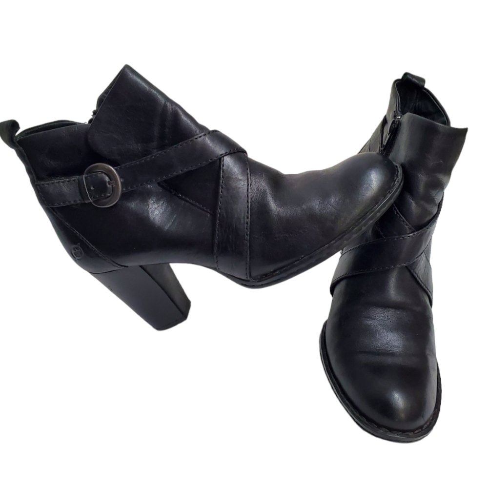 Born Shola Leather Ankle Boots Crisscross Straps Buckle Detail Black Sz 10